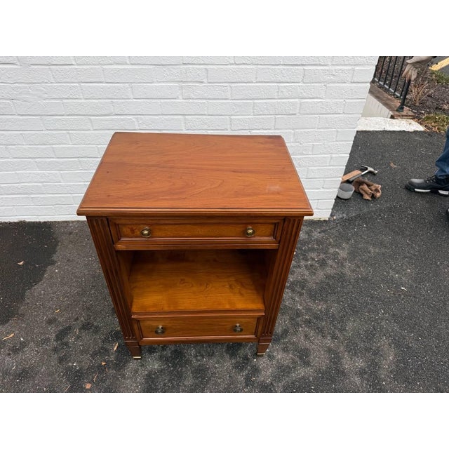 Late 20th Century Kindel Grand Rapids Regency Style Fruitwood Nightstand For Sale - Image 16 of 16