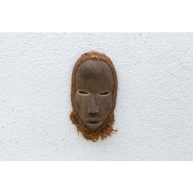 African Vintage Kuba Raffia Beard Mask For Sale - Image 3 of 8