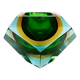 Vintage Italian Multifaceted Ashtray in Murano Glass by Flavio Poli for Seguso, 1960s For Sale
