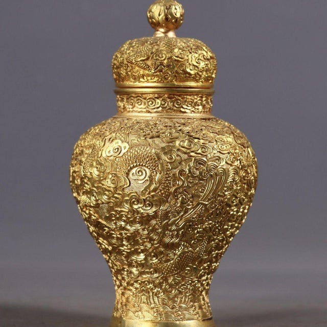 Early 20th Century Ornate Chinese Gilt Bronze High-Relief Dragon Covered Ginger Jar, "Qianlong" Mark For Sale - Image 4 of 9