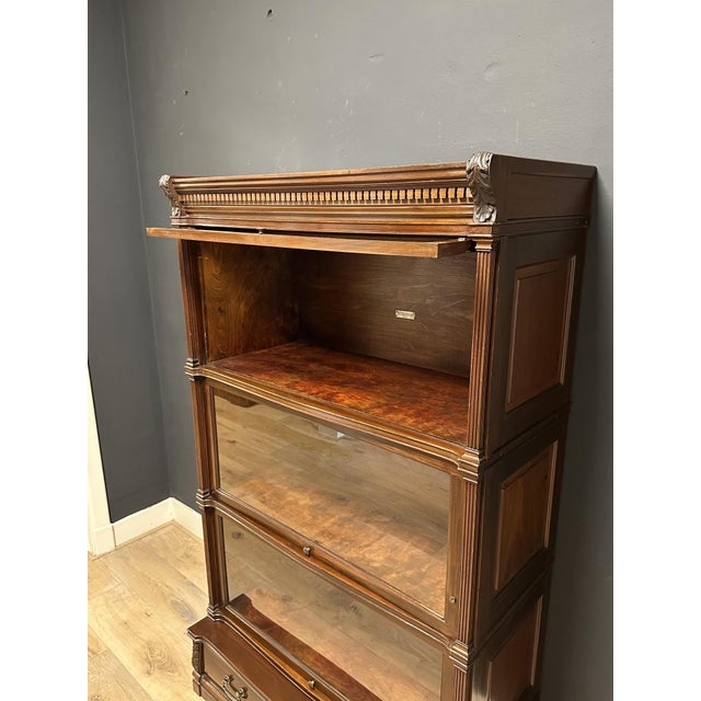 Brown Bookcase from Globe Wernicke, 1890s, Set of 5 For Sale - Image 8 of 14