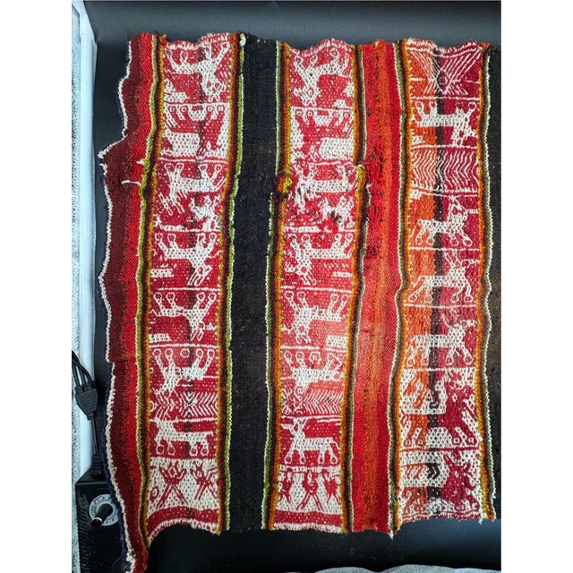 Vintage Q’ero Mestana / Peruvian Aguayo Cloth For Sale - Image 14 of 15