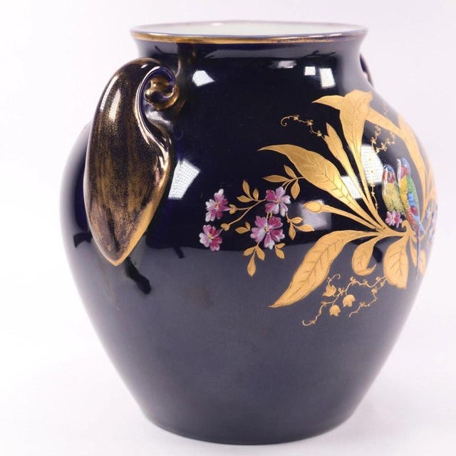 Antique Cobalt Blue Porcelain Twin-Handled Parrot Vase from Fraureuth, 1920s For Sale - Image 6 of 15