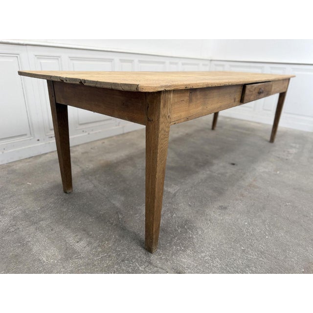 1930s Lyon Farmhouse Table in Fir and Oak, 1930s For Sale - Image 5 of 10