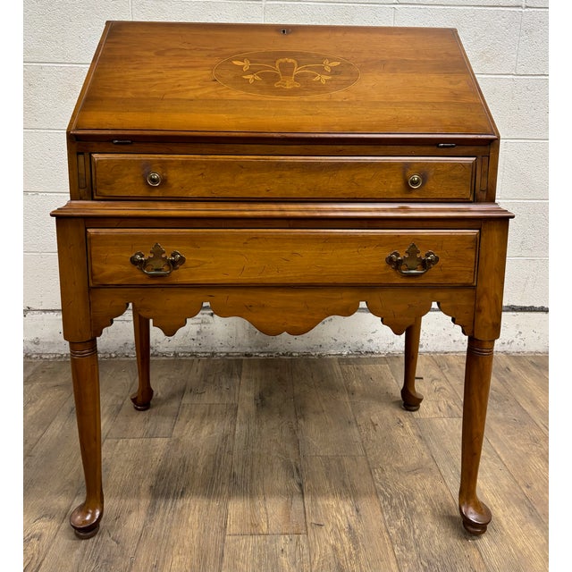 Vintage Davis Cabinet Co Chippendale Queen Anne Style Slant Front Secretary Desk For Sale In Kansas City - Image 6 of 16