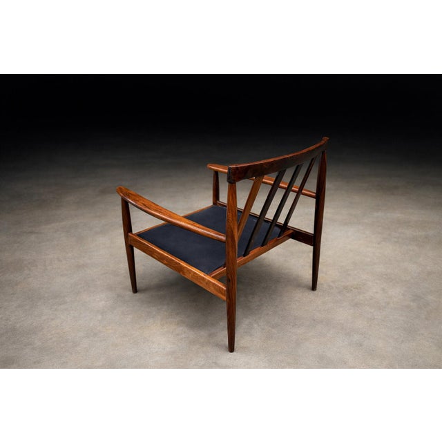 Light Gray Grete Jalk Armchair in Rosewood & Light Gray Bouclé, Rino Levi, Brazil, 1960s - Lot 704A For Sale - Image 8 of 17