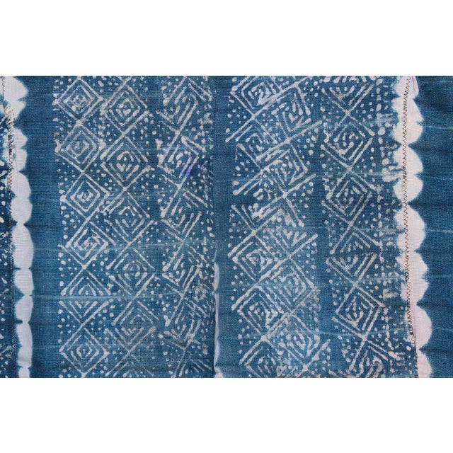 Diamond Maze Indigo Mud Cloth Throw For Sale - Image 4 of 6