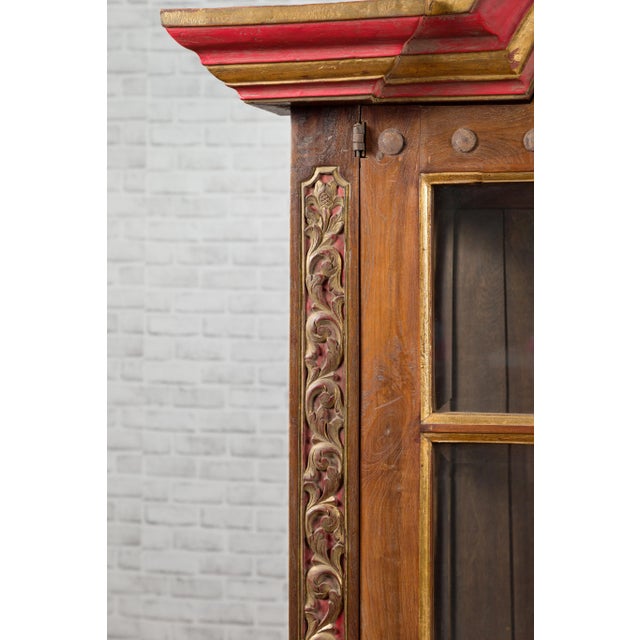 Asian Dutch Colonial Early 20th Century Bonnet Top Gilded Cabinet with Glass Doors For Sale - Image 3 of 13