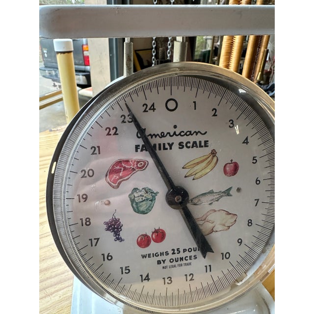 Up for consideration is a beautiful white metal food scale. This would look lovely in your home and it is a great find for...
