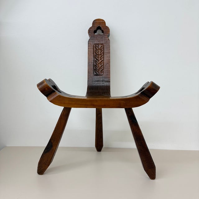 Spanish Brutalist Hand Carved Oak Tripod Chair, 1970s For Sale - Image 4 of 18