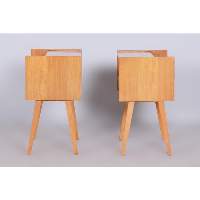 Glass Mid-Century Modern Bedside Tables in Oak and Glass, 1950s, Set of 2 For Sale - Image 7 of 11