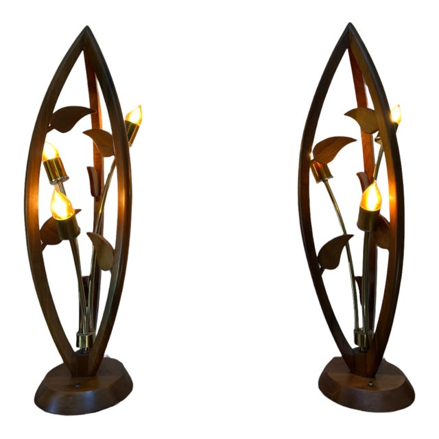 Mid-Century Modern Pair of Mid 20th Century Sculptural Teak Lamps For Sale - Image 3 of 12