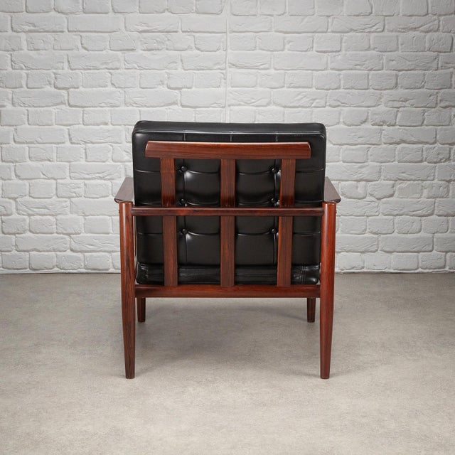 1960s Mid-Century Rosewood and Skai Armchair by Børge Jensen & Sønner for Bernstorffsminde, Denmark, 1960s For Sale - Image 5 of 17