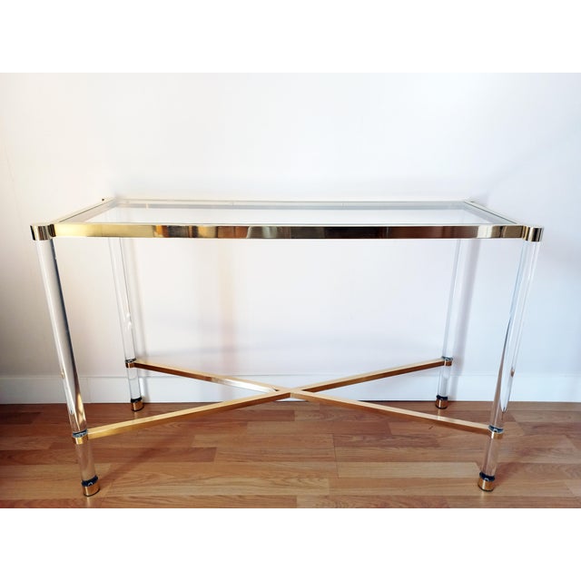 Console in Acrylic Glass and Gold Metal, 1980s For Sale - Image 8 of 9