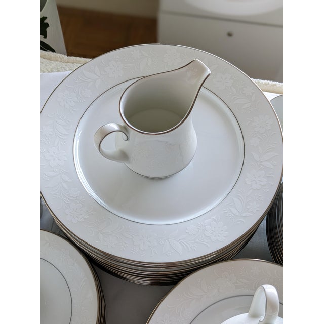 Noritake 1970s 92 Piece of White With Floral Edges Noritake Rainer 6909 China Set For Sale - Image 4 of 15