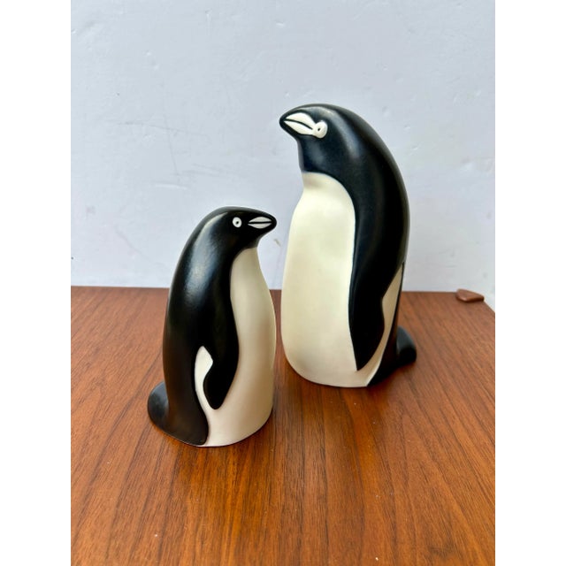 Arabia Finland Penguin Sculpture Pottery Pair - Lillemor Mannerheim Nib For Sale In Palm Springs - Image 6 of 7