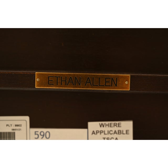 Brown Barbara Barry Style Hollywood Regency Walnut and Parcel Gilt Tea Table or Occasional Side Table by Ethan Allen For Sale - Image 8 of 9