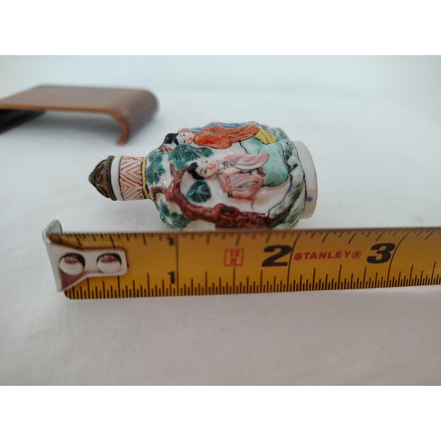 19th C. Chinese Molded Famille Rose Porcelain Snuff Bottle With Stand For Sale - Image 4 of 4