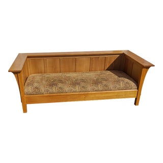 1990s Stickley Mission Oak Pegged Prairie Sofa For Sale