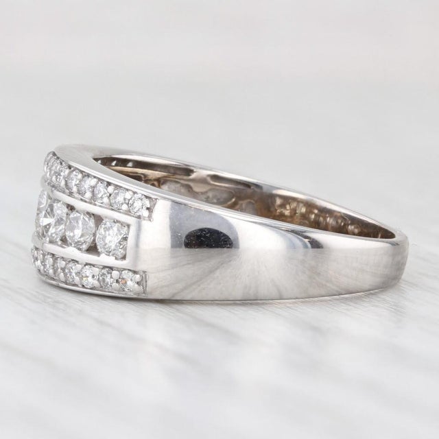2010s 0.90ctw Diamond Anniversary Wedding Band 14k White Gold Size 8.5 For Sale - Image 5 of 8