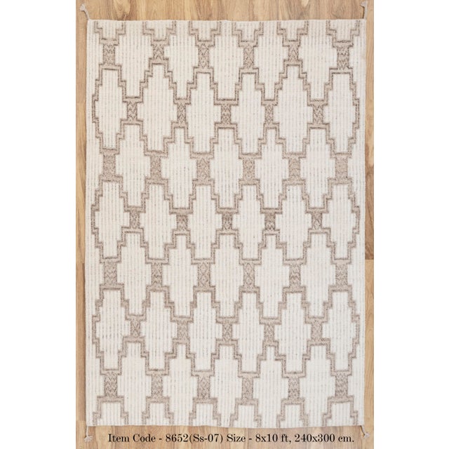 9x12Ft. Ivory White Wool Boho Inspired Hand Made Rug For Sale - Image 9 of 18