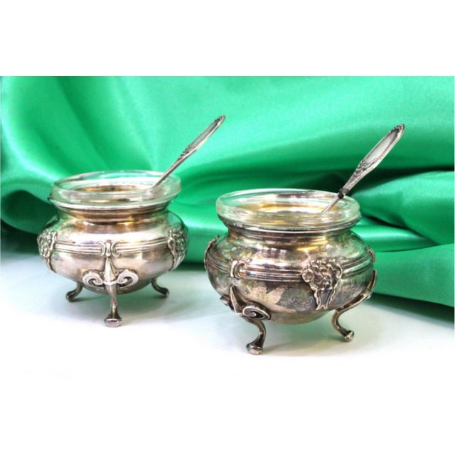 Silver Salt and Pepper Shakers Glass Cores and Embossed Spoons, Set of 4 For Sale - Image 6 of 7