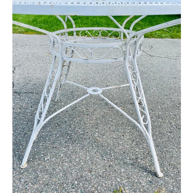 Vintage Mid Century Modern Iron Mesh Patio Table Chairish