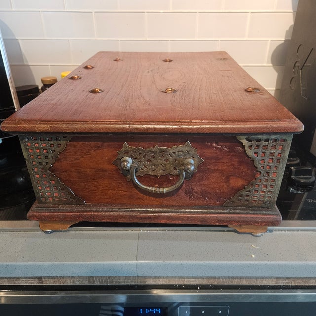 Large 18th Century Portuguese Colonial Padouk Wood Writing Desk For Sale - Image 10 of 12