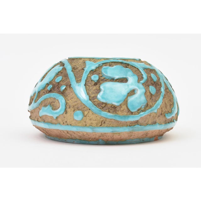 Ceramic Mid Century Modern Italian Ceramic Bowl by Saca With Sgraffito Turquoise Design, 1950's For Sale - Image 7 of 10