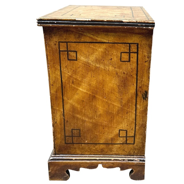 Mid 19th Century 19th Century Painted Pine Chest of Drawers, 1850 For Sale - Image 5 of 10