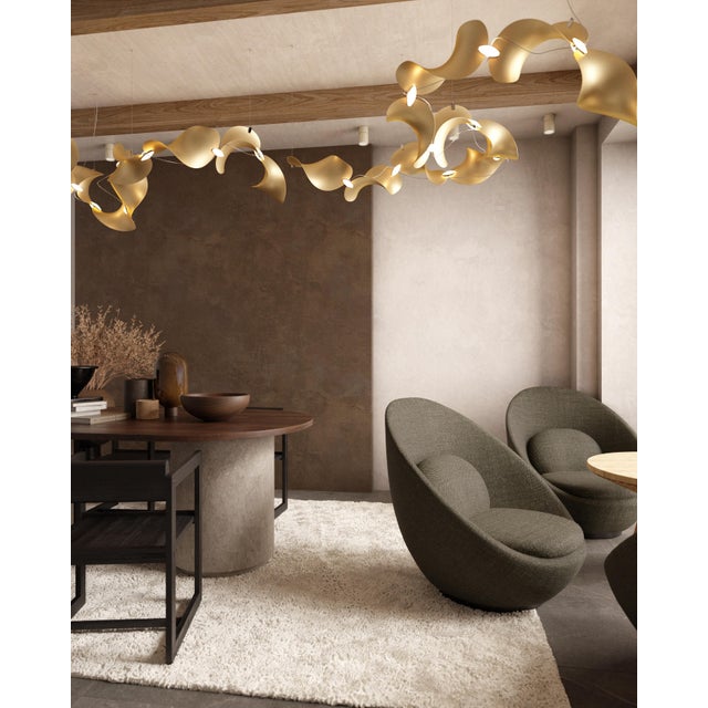 Dune 20 Spiral Chandelier with Shades in Gold Metallic Tone by Daniel Becker for Moss Objects For Sale - Image 4 of 8
