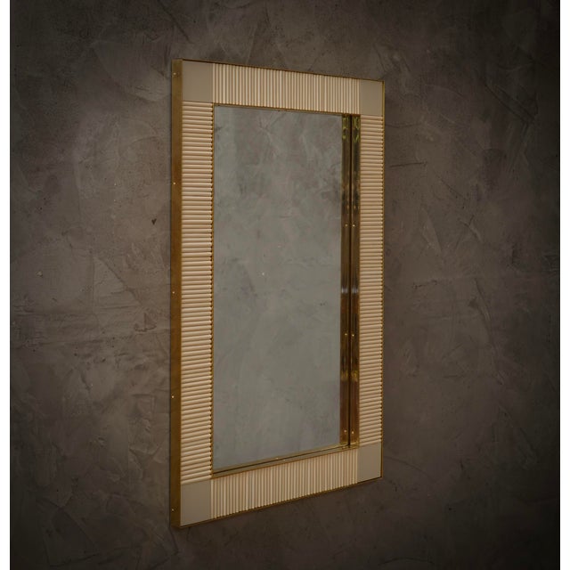 Cream Mid-Century Console Wall Mirror in Murano Glass and Brass, 2000 For Sale - Image 8 of 10
