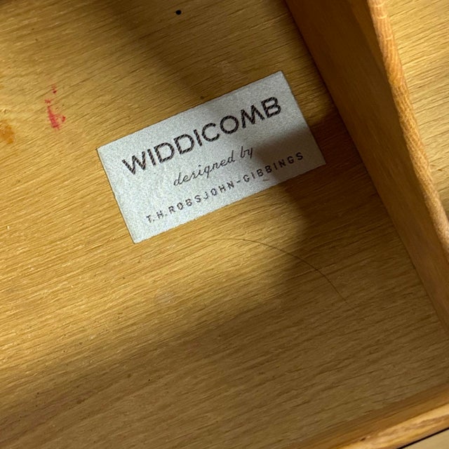 Mid-Century Modern T. H.. Robsjohn-Gibbings for Widdicomb Walnut Low Dresser For Sale - Image 3 of 11