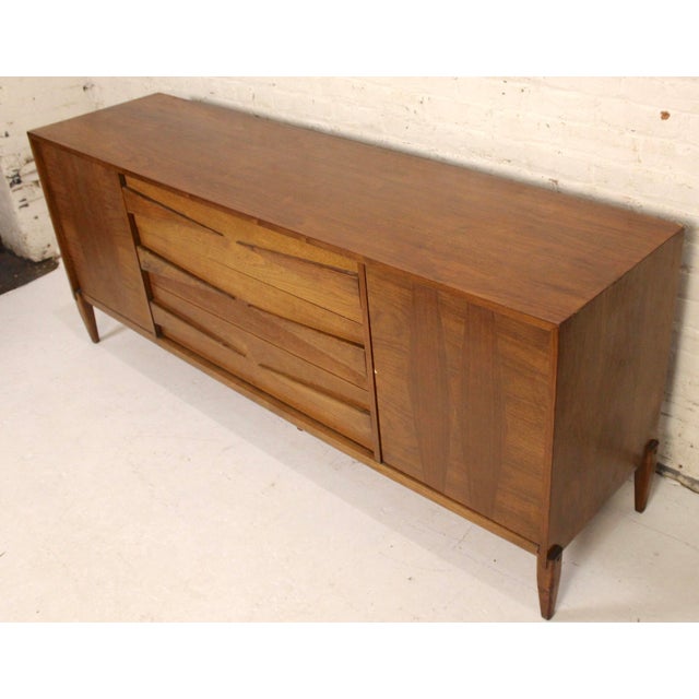 Mid 20th Century Vintage Mid-Century Modern Sculpted Walnut Credenza For Sale - Image 5 of 10