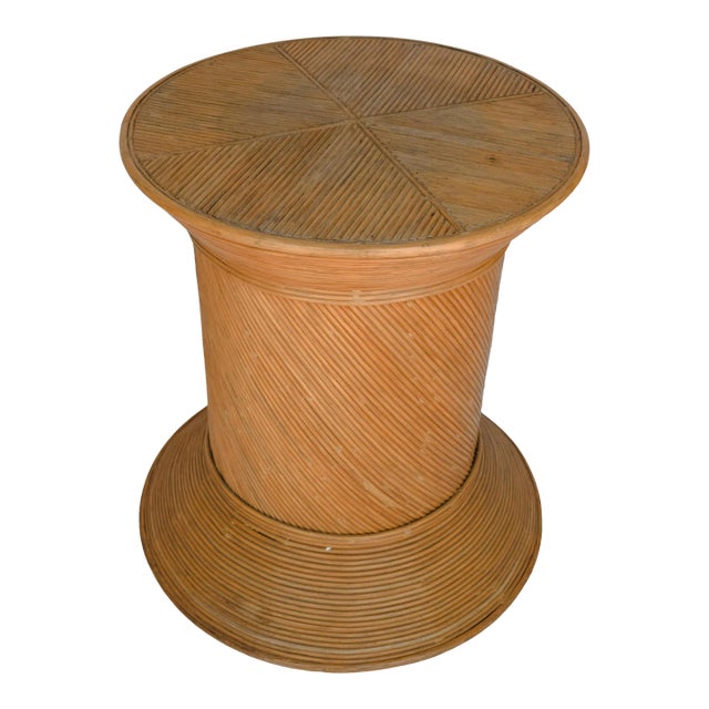 1970s Mid-Century Modern Pencil Reed Bamboo Side Table or End Table For Sale