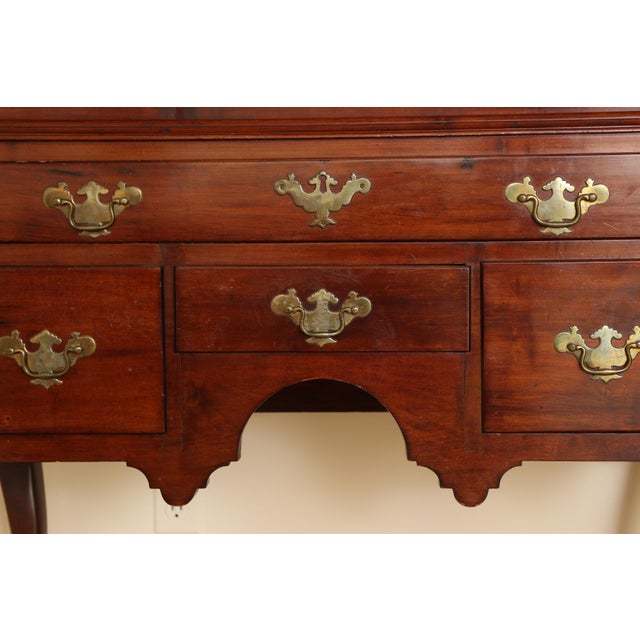 Wood 18th Century New England Queen Anne Highboy For Sale - Image 7 of 13