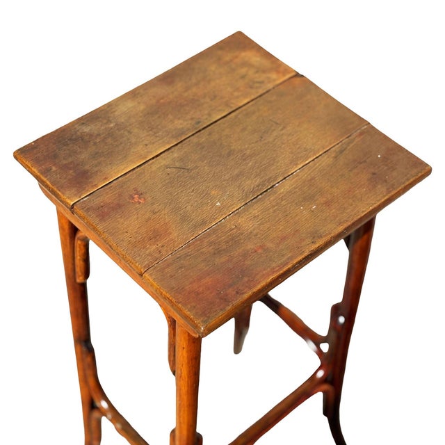 Wood Antique Vienna Secession Bent Oak Pedestal Short Size Side Nesting Table Attributed to Thonet For Sale - Image 7 of 7