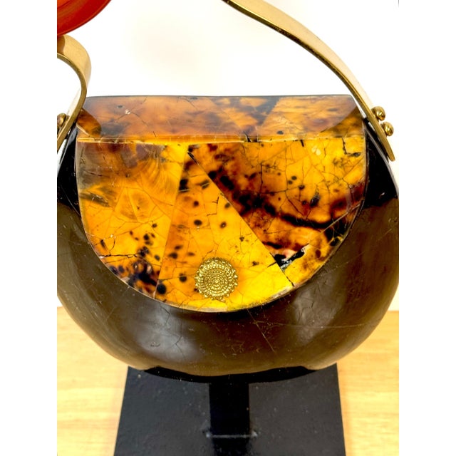 1980s 1980s Italian Pop Art Sculpture of a Purse, Museum Mounted For Sale - Image 5 of 9