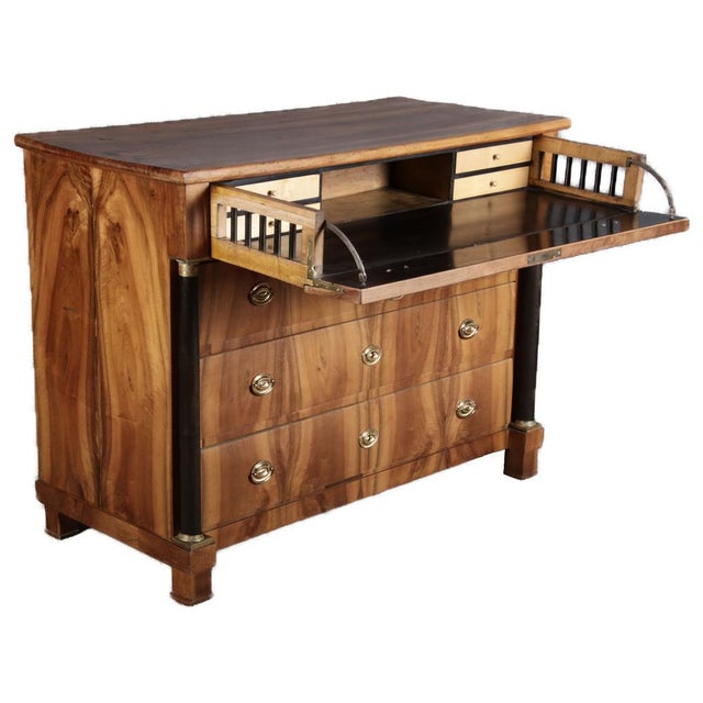 Antique Empire Writing Chest of Drawers in Walnut, 1810s For Sale - Image 4 of 18