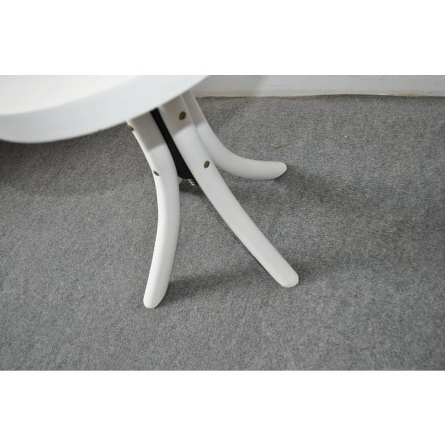 Vintage Music Stool, 1940s, in Good conditions. Designed 1920 to 1949