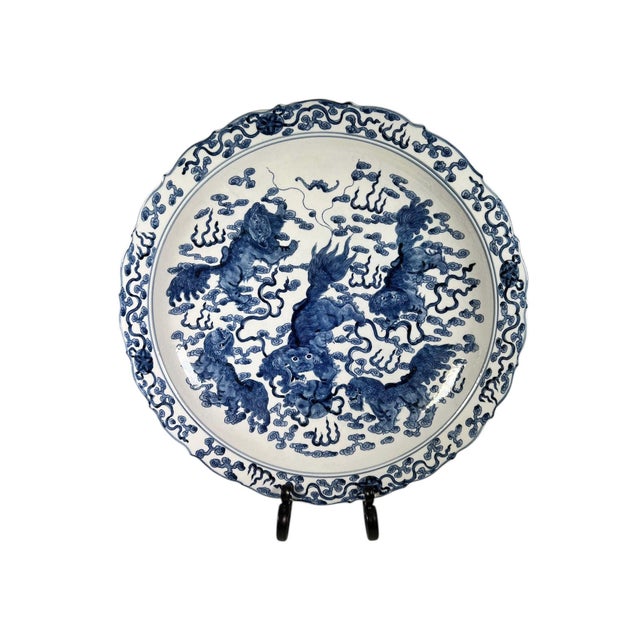 Chinese Chinese Blue and White Chargers With Scalloped Edge - A Pair For Sale - Image 3 of 12
