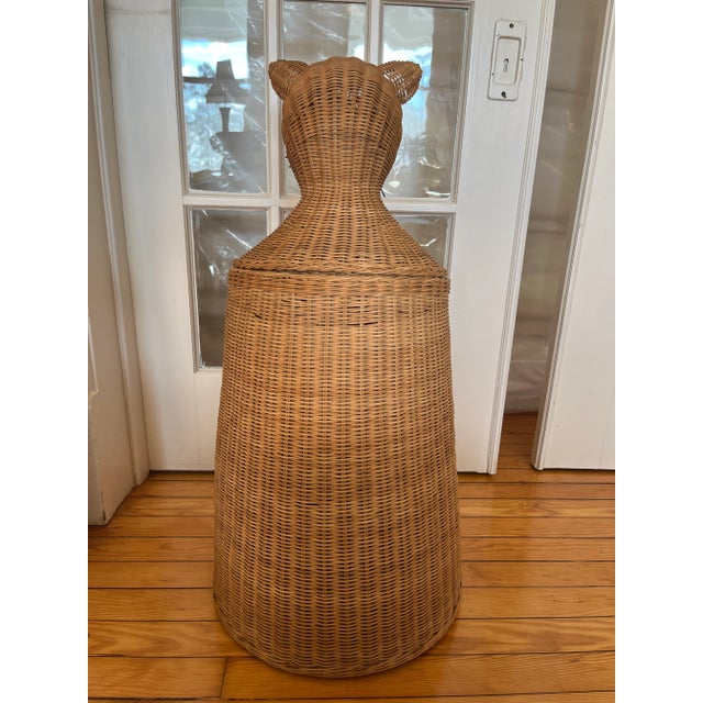 1970s 1970’s Large Wicker Cat Basket/Hamper For Sale - Image 5 of 10