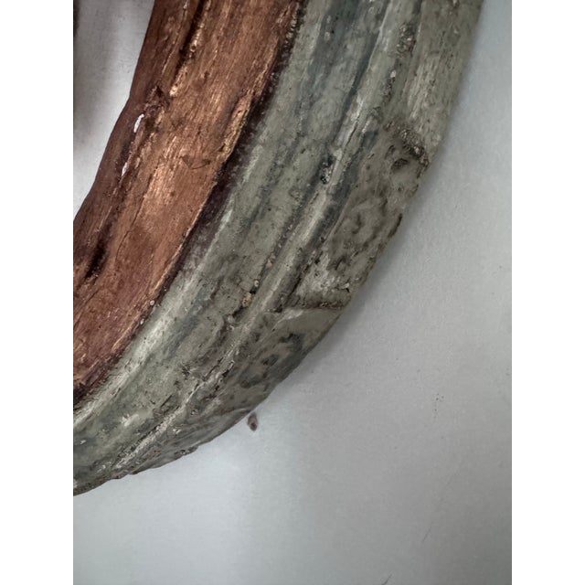 White Paper Mache Fig Branch in Cartapesta Round Frame For Sale - Image 8 of 11