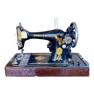 Antique Singer 128 Electric Portable Sewing Machine, 1923 – Serial 2148292a G0521323 – Original Case, Key & Accessories For Sale