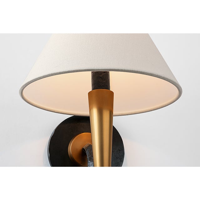 Traditional Thomas O'Brien for Visual Comfort Signature Cavalli 13" J-Arm Sconce in Aged Iron and Hand-Rubbed Antique Brass with Linen Shade For Sale - Image 3 of 8