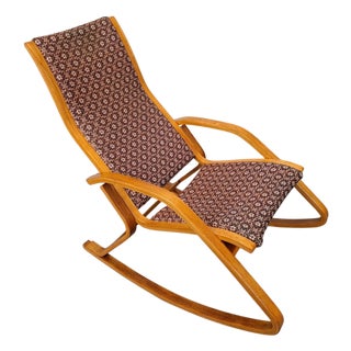 Vintage Art Deco Czechoslovak Bentwood Rocking Chair, 1930s For Sale