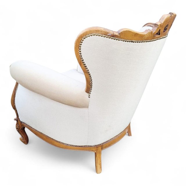 Louis XVI French Château Living Room Set in Upholstered Hand-Carved Walnut, Mid-19th Century, Set of 3 For Sale - Image 11 of 18