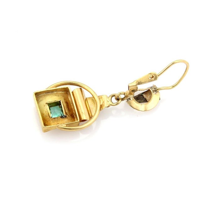 Contemporary Mid 20th Century Emerald 18k Yellow Gold Drop Dangle Earrings Bezel Set Gemstone For Sale - Image 3 of 5