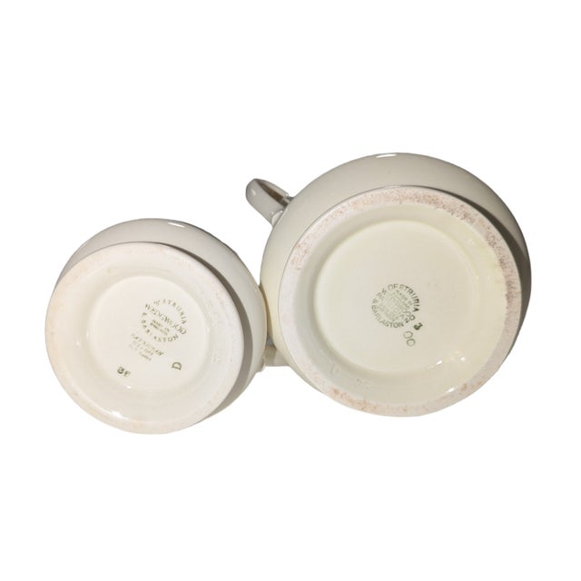 1920s 1920s Wedgwood Patrician Sugar & Creamer For Sale - Image 5 of 6