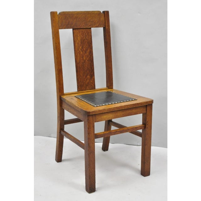 Arts & Crafts Antique Mission Oak Arts & Crafts T-Back Limbert Style Dining Chairs - Set of 4 For Sale - Image 3 of 18